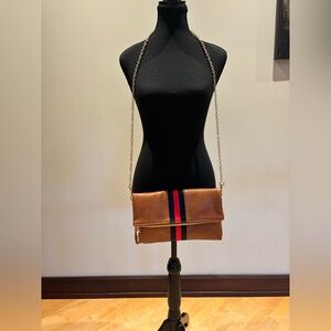 Clutch with removable chain. Brand New